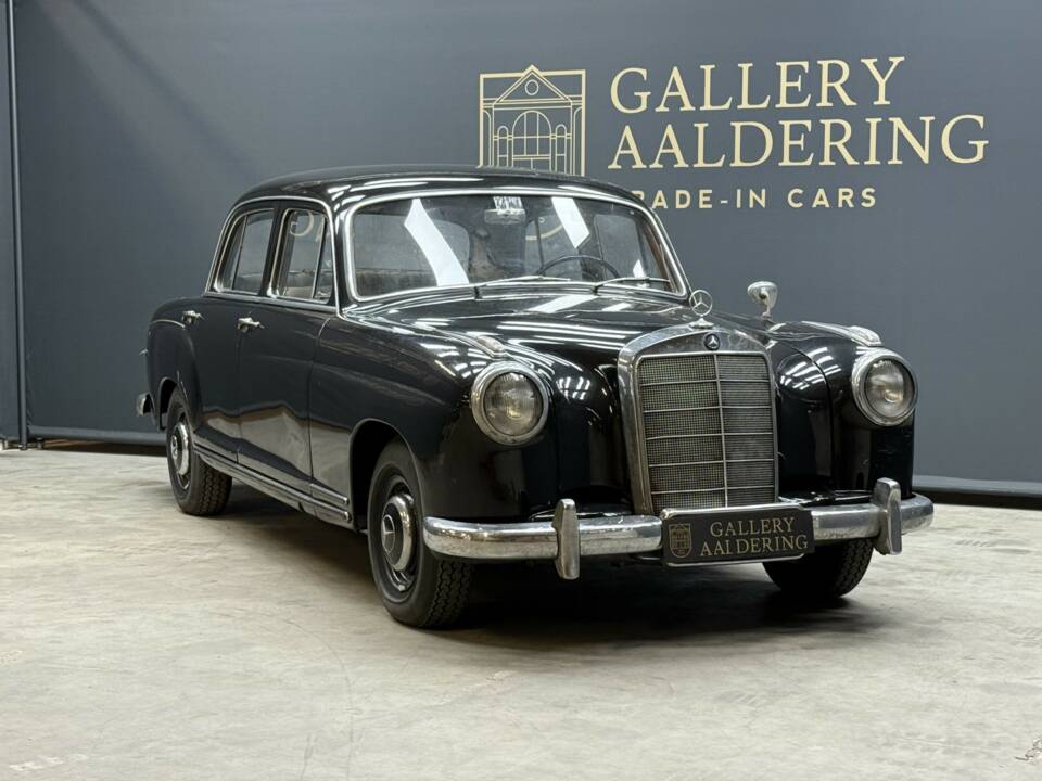 Image 29/50 of Mercedes-Benz 220 S (1955)