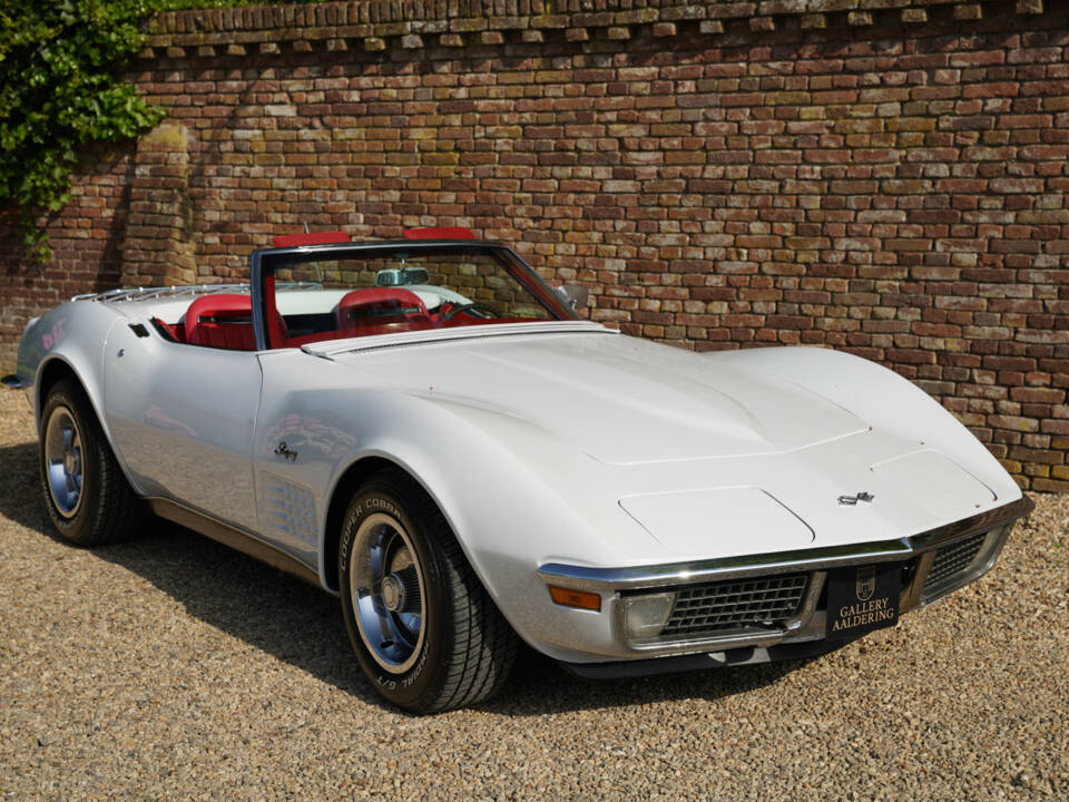 Image 22/50 of Chevrolet Corvette Stingray (1971)