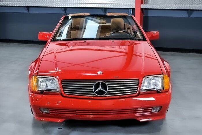 Imagen 2/7 de Mercedes-Benz SL 500 (1993)