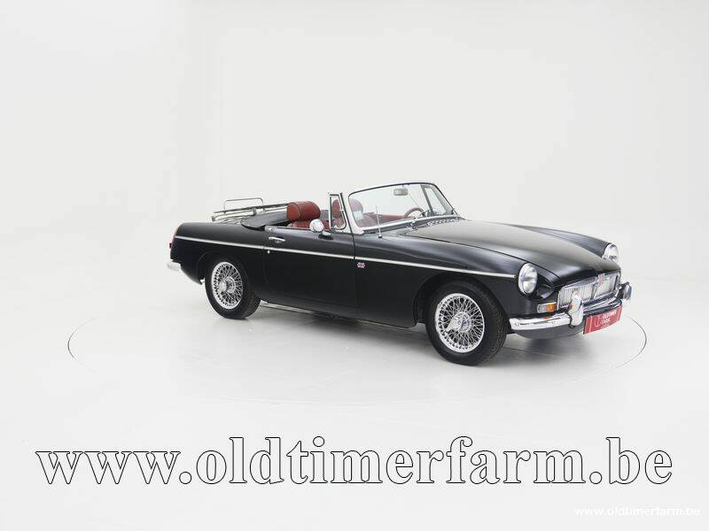 Image 3/15 of MG MGB (1968)