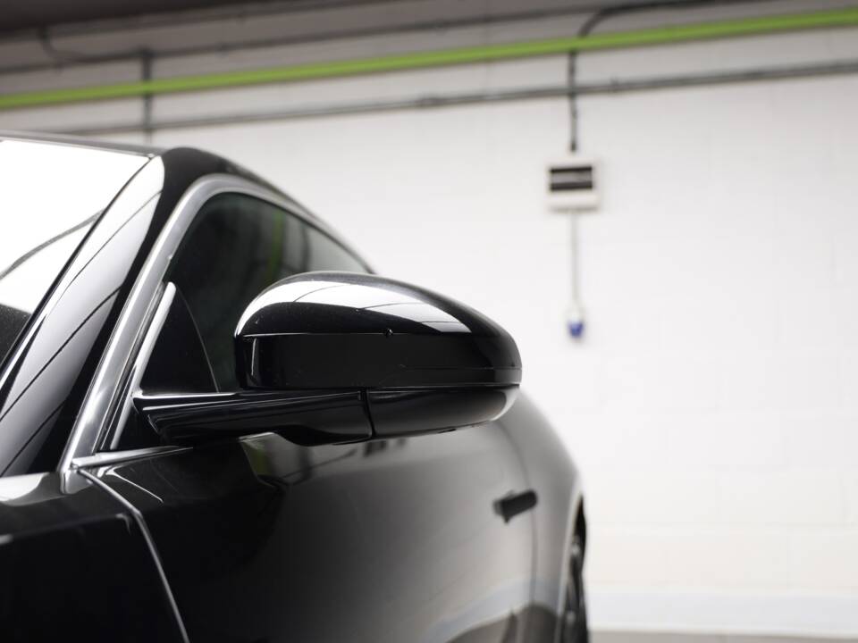 Afbeelding 21/50 van Jaguar F-Type R (2014)