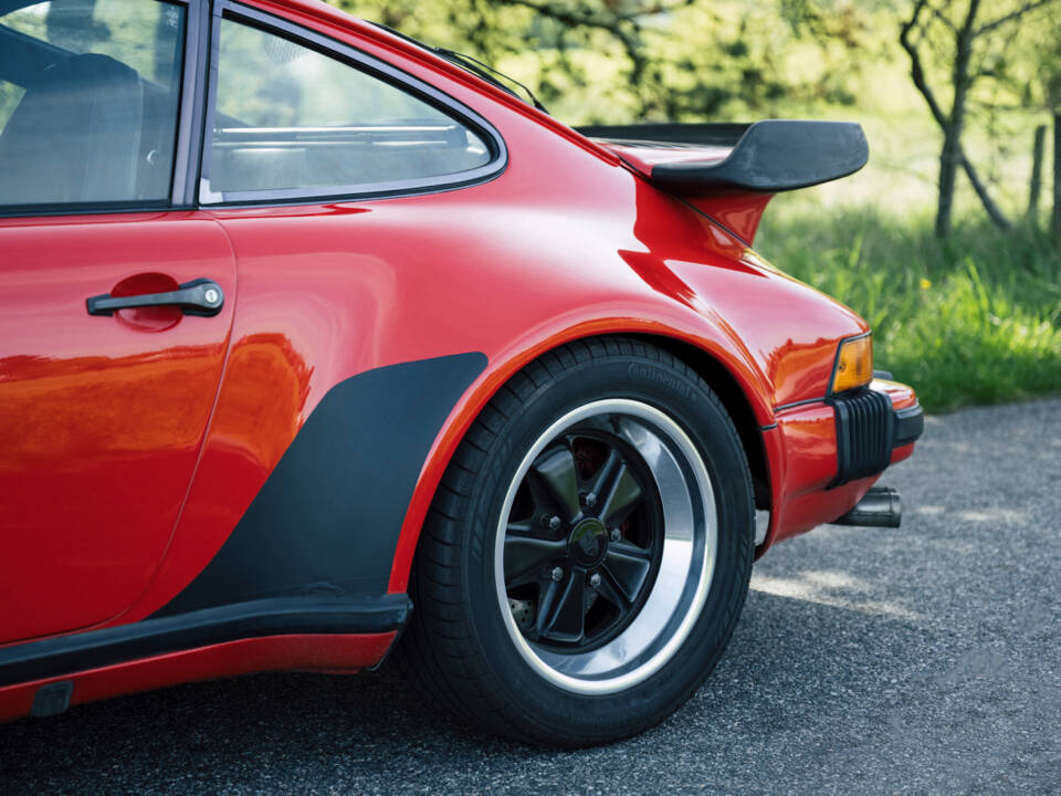 Bild 9/29 von Porsche 911 Turbo 3.3 (1979)