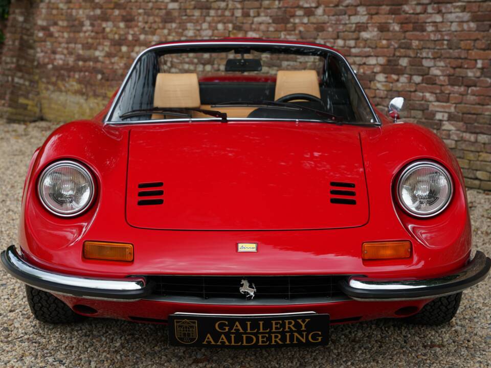 Immagine 5/50 di Ferrari Dino 246 GTS (1973)