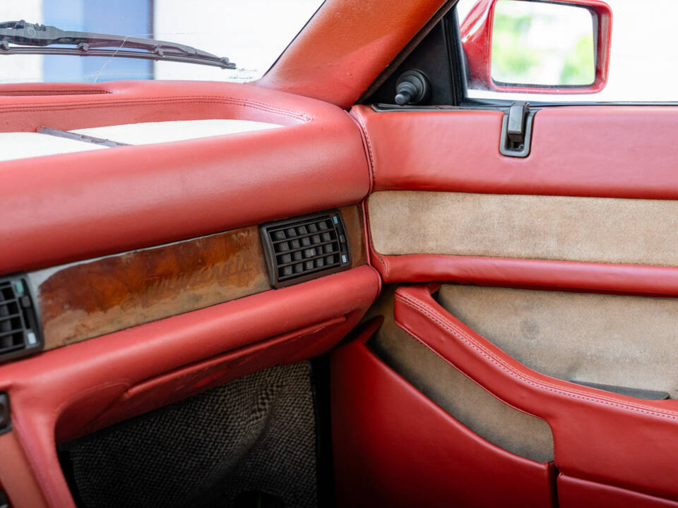 Bild 47/71 von Maserati Biturbo Si (1987)
