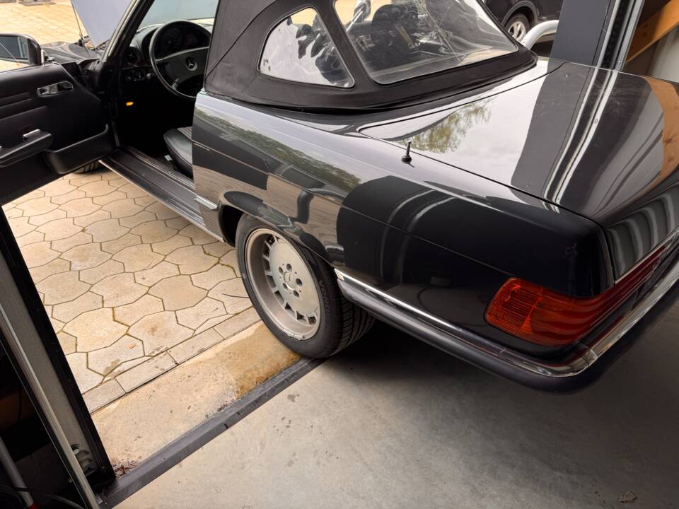 Imagen 23/93 de Mercedes-Benz 300 SL (1988)