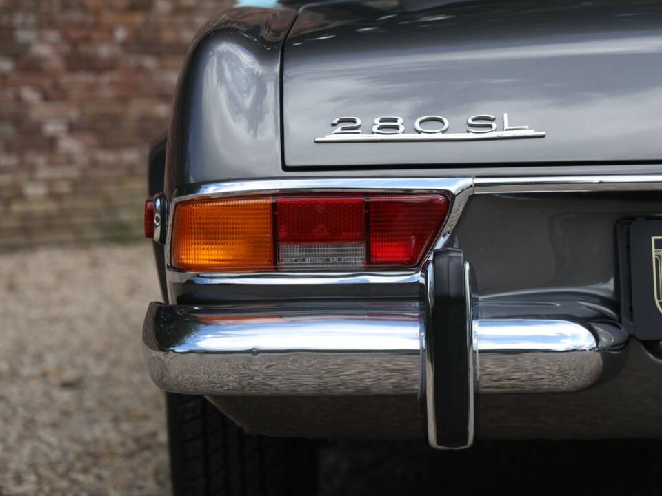 Bild 39/50 von Mercedes-Benz 280 SL (1971)