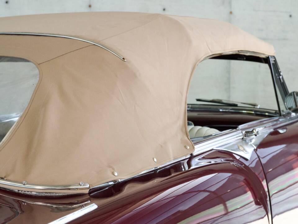 Bild 36/50 von Packard Series 2631 Caribbean (1953)