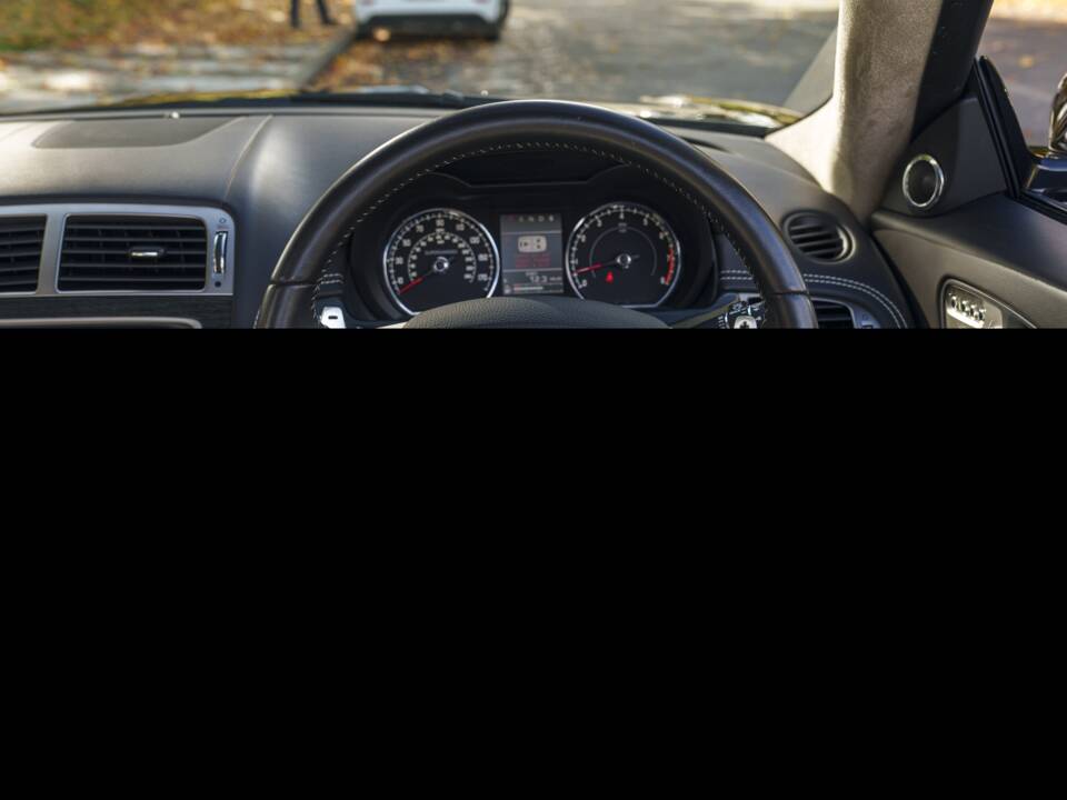 Image 18/30 de Jaguar XKR (2009)