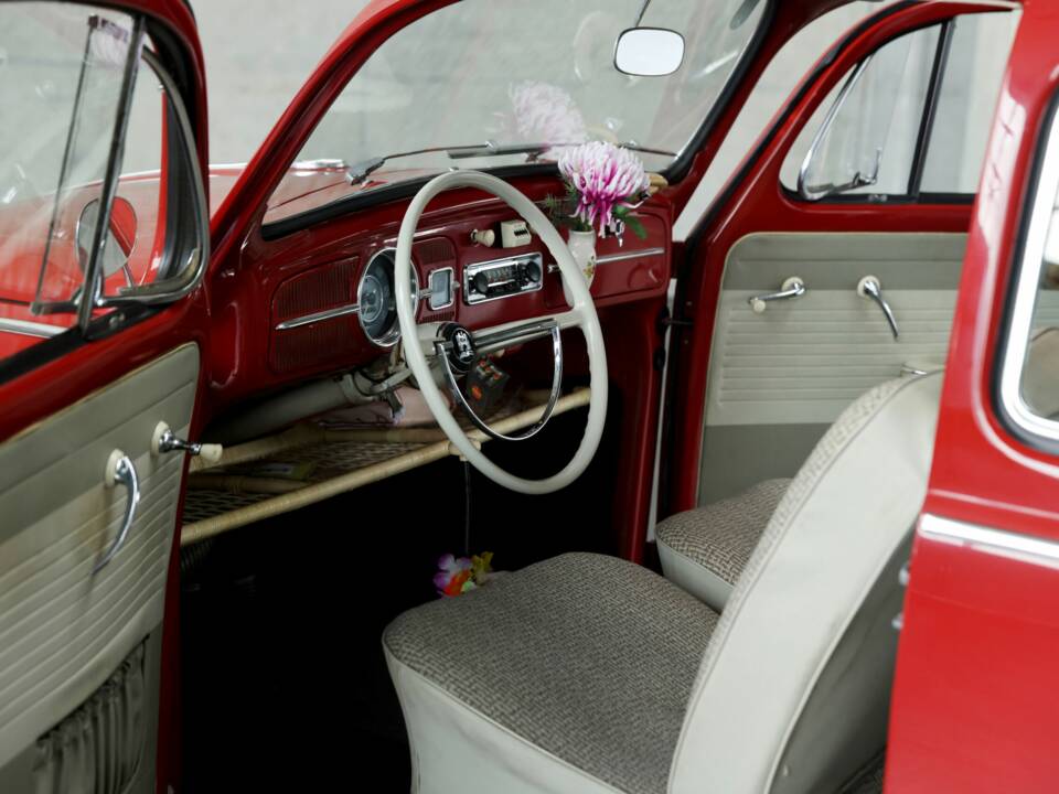 Immagine 16/50 di Volkswagen Beetle 1200 Export &quot;Dickholmer&quot; (1963)