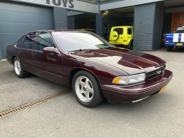 Bild 2/19 von Chevrolet Impala SS Coupe (1996)