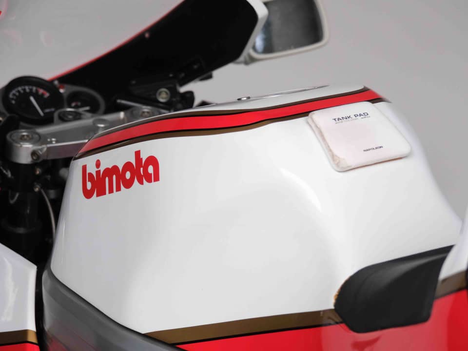 Image 73/95 of Bimota YB6 (1990)