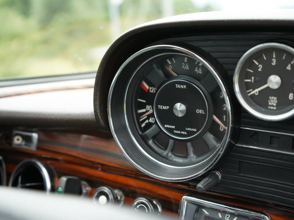 Afbeelding 61/89 van Mercedes-Benz 300 SEL 6.3 (1972)