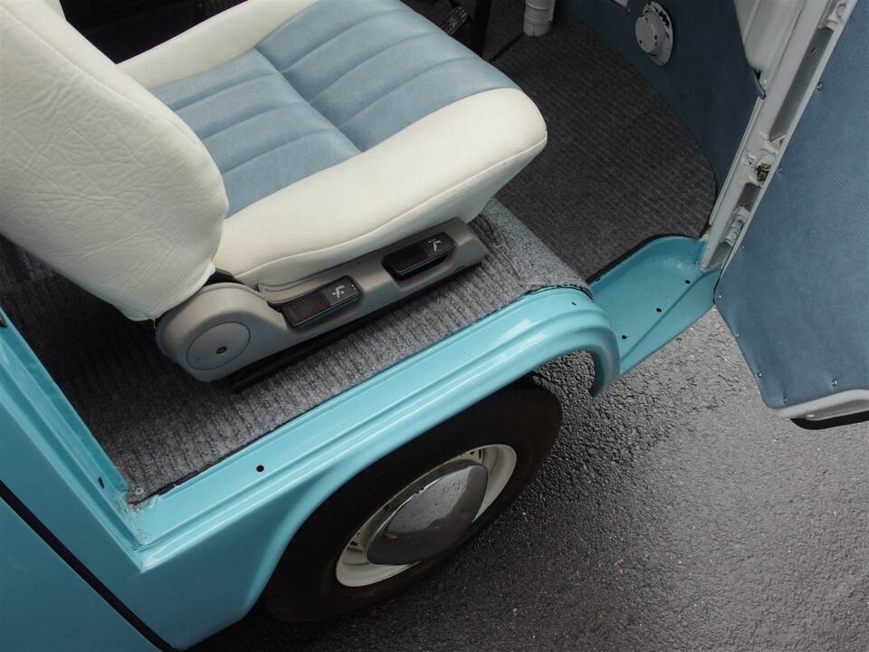Bild 57/99 von Volkswagen T2b Kastenwagen (1977)