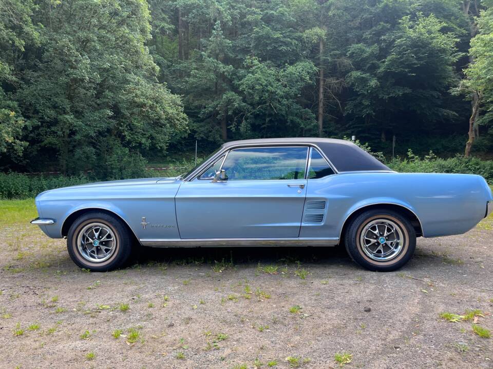 Image 2/21 of Ford Mustang 289 (1967)