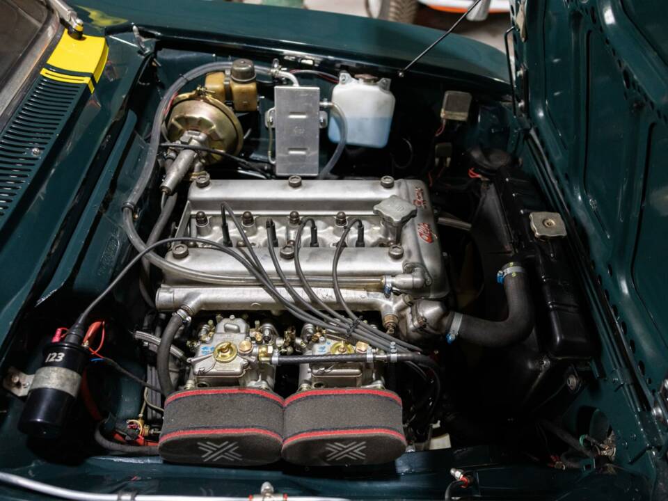Image 15/20 of Alfa Romeo 1750 Berlina (1969)