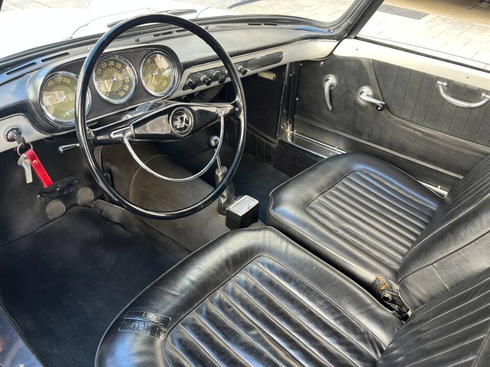 Bild 39/56 von Lancia Appia Convertible Vignale (1962)