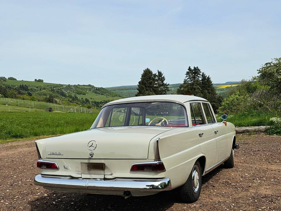 Bild 3/24 von Mercedes-Benz 190 Dc (1963)