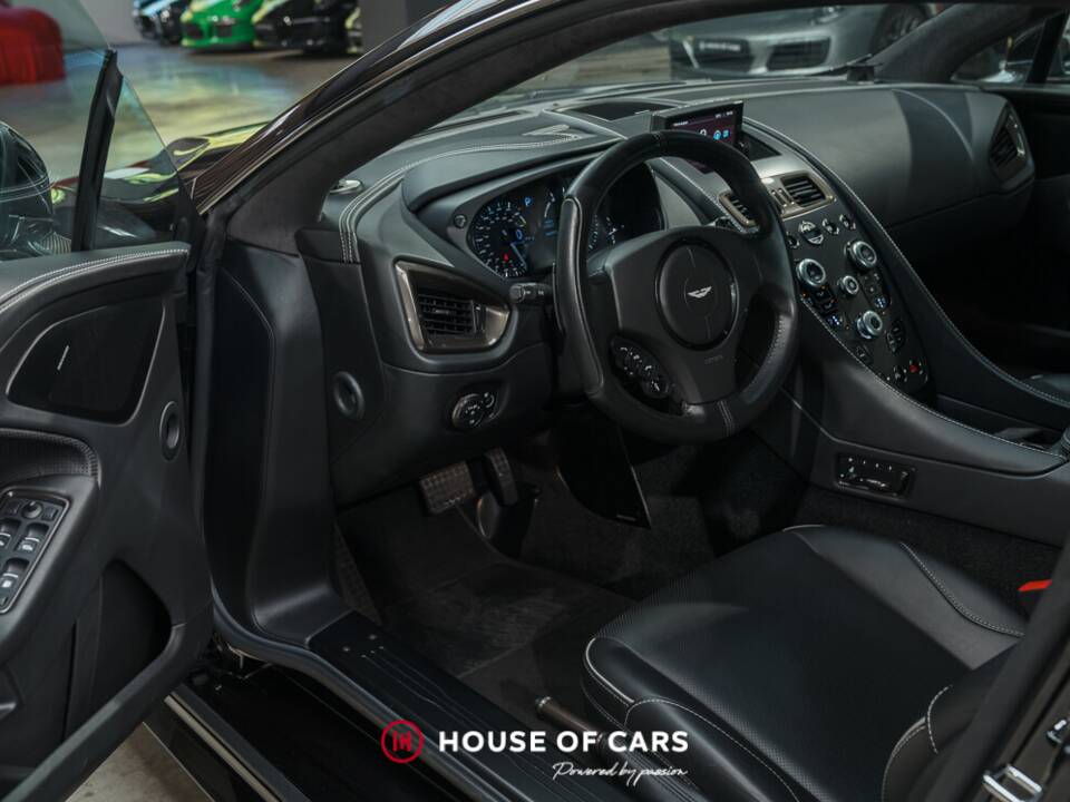 Imagen 14/22 de Aston Martin Vanquish (2017)