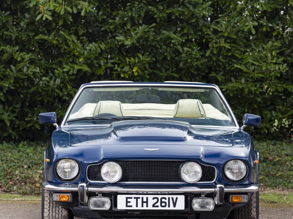 Bild 12/29 von Aston Martin V8 Volante (1980)