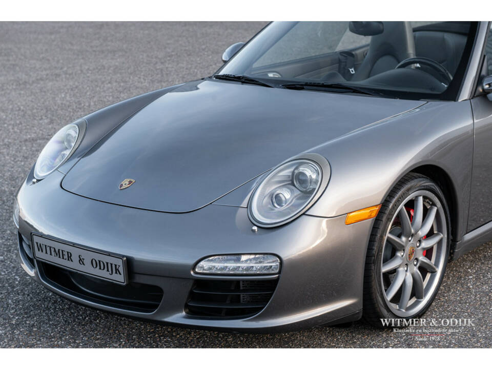 Image 10/27 of Porsche 911 Carrera S (2011)