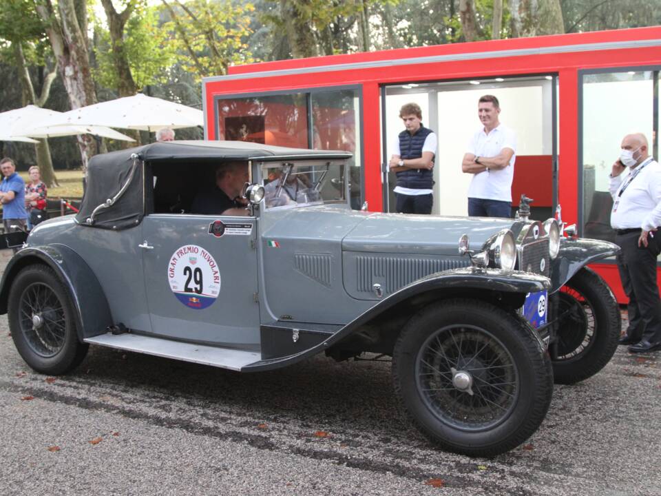 Image 3/5 of Lancia Lambda (1928)