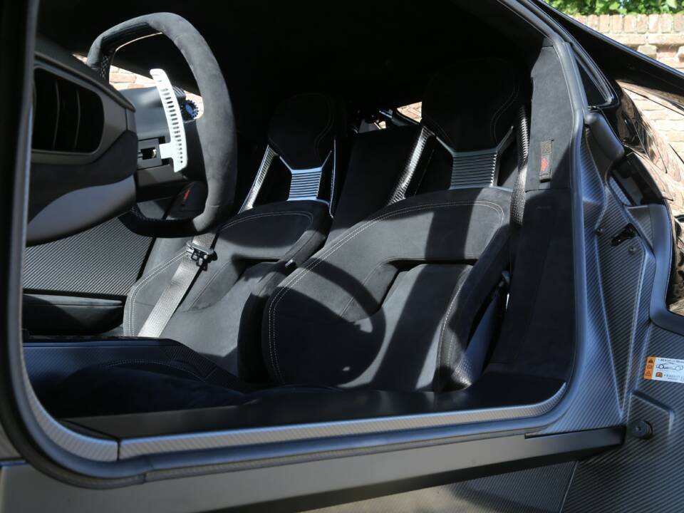 Image 31/50 of Ford GT Carbon Series (2021)