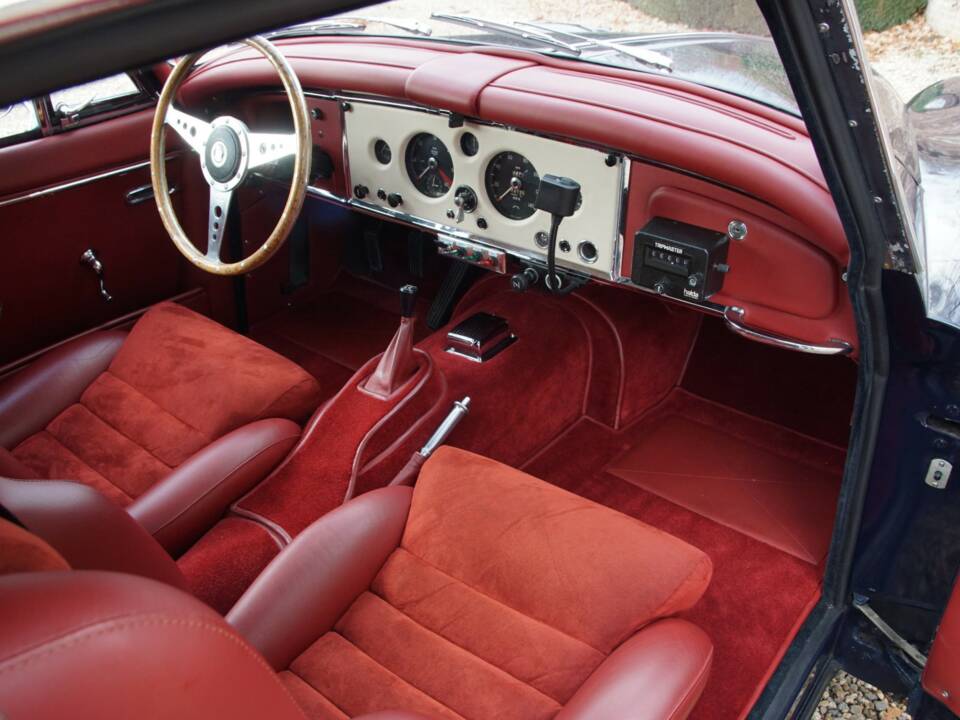 Image 32/50 of Jaguar XK 150 3.4 S FHC (1959)