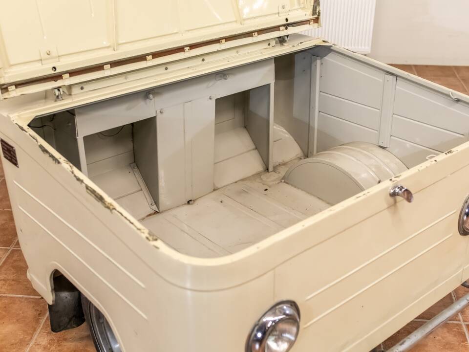 Image 6/14 de Puch LARO 125 (1900)