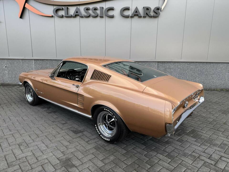 Afbeelding 31/50 van Ford Mustang 289 (1967)
