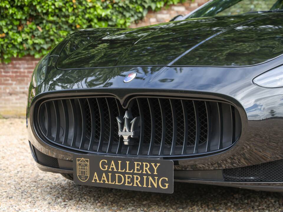 Image 27/50 of Maserati GranTurismo S (2008)