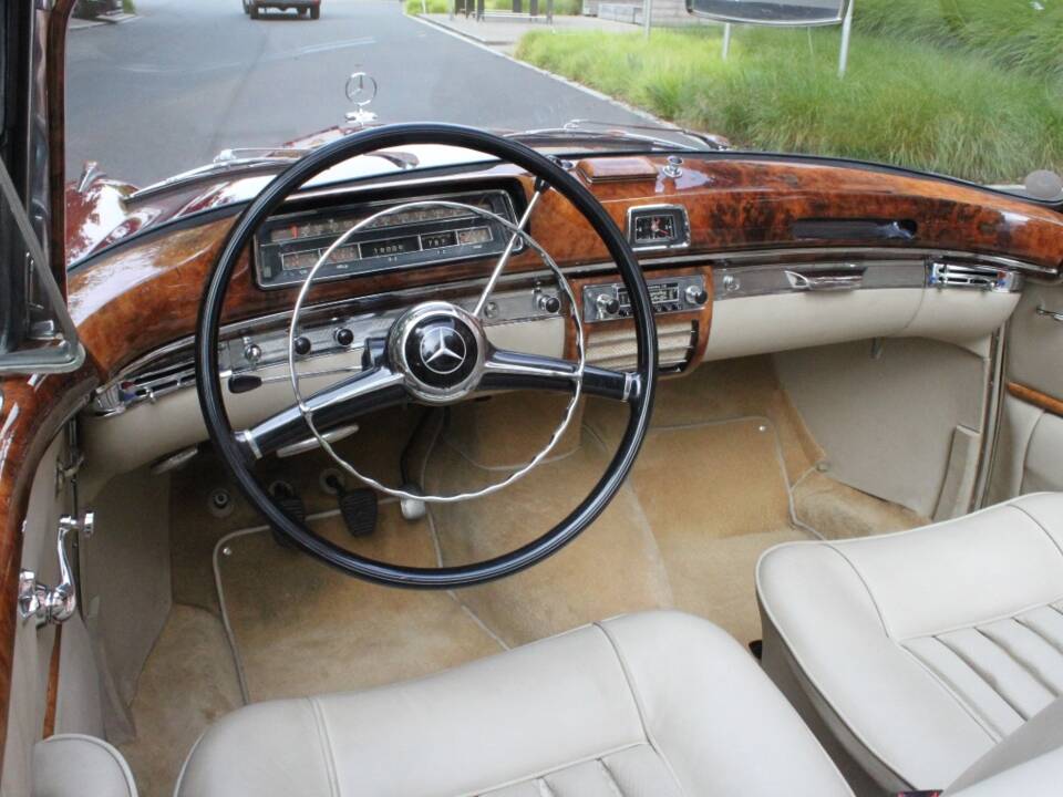 Bild 10/14 von Mercedes-Benz 220 SE Cabriolet (1959)