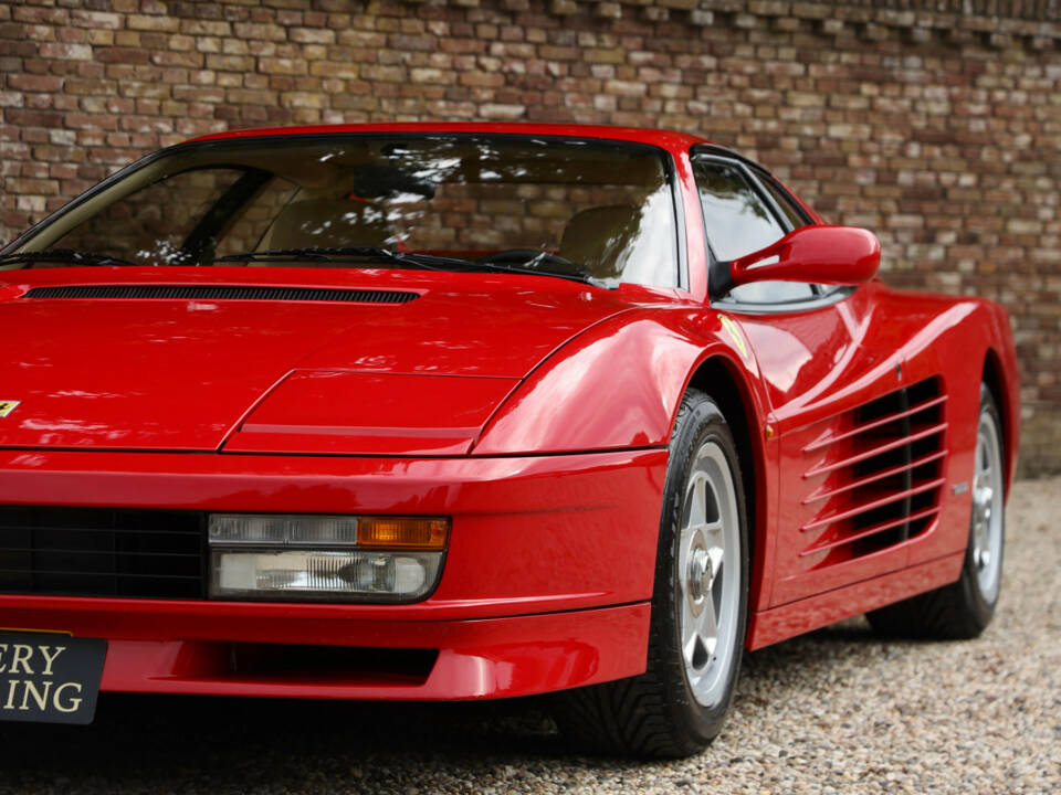Bild 46/50 von Ferrari Testarossa (1987)
