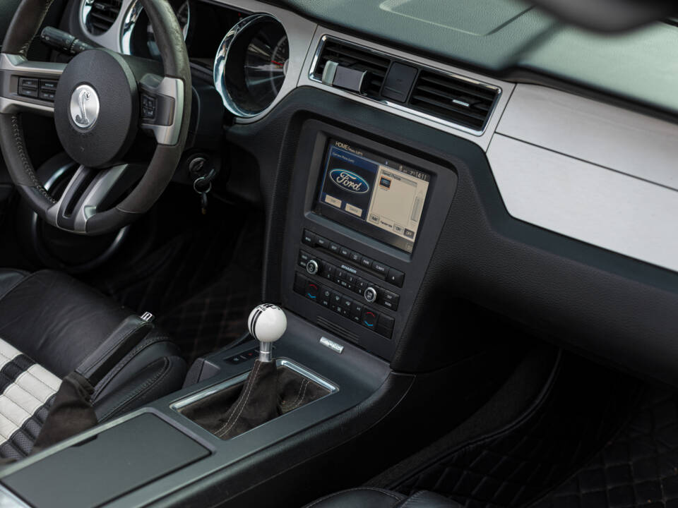 Image 84/99 of Ford Mustang Shelby GT 500 (2012)
