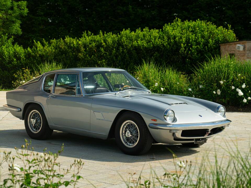 Image 2/50 de Maserati Mistral 4000 (1968)