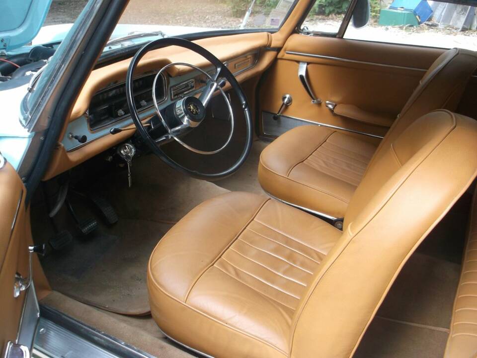 Imagen 2/8 de Peugeot 404 Injection (1964)