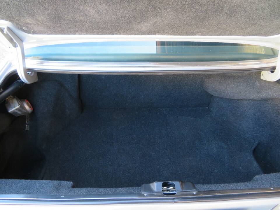 Image 12/18 de Lancia Gamma Coupe 2500 I.E. (1981)