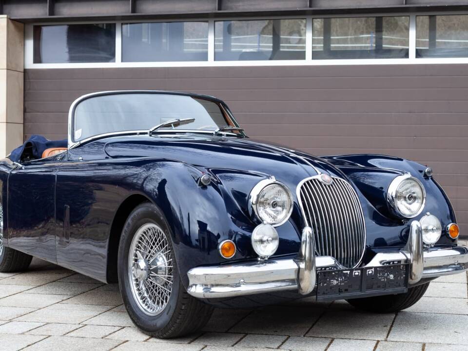 Imagen 1/5 de Jaguar XK 150 SE DHC (1957)