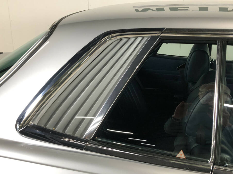 Bild 23/26 von Mercedes-Benz 450 SLC 5,0 (1978)