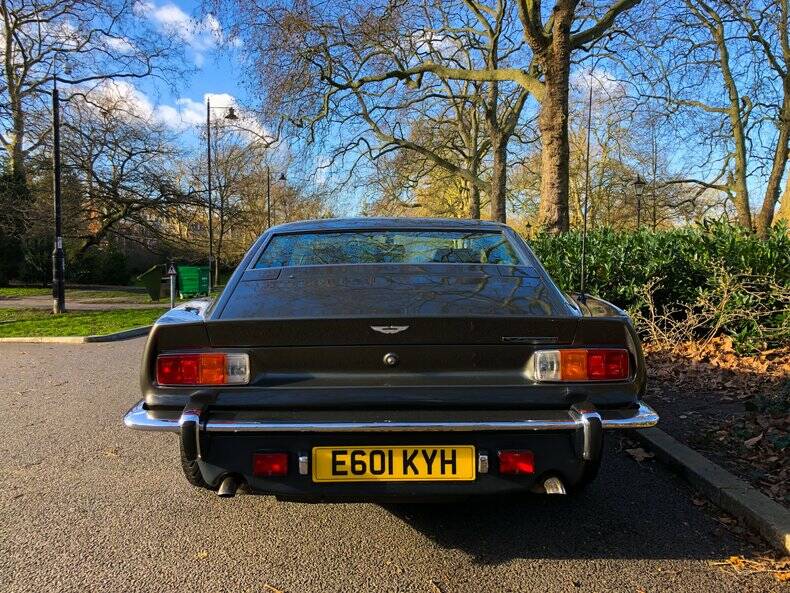 Image 31/34 of Aston Martin V8 Vantage (1987)