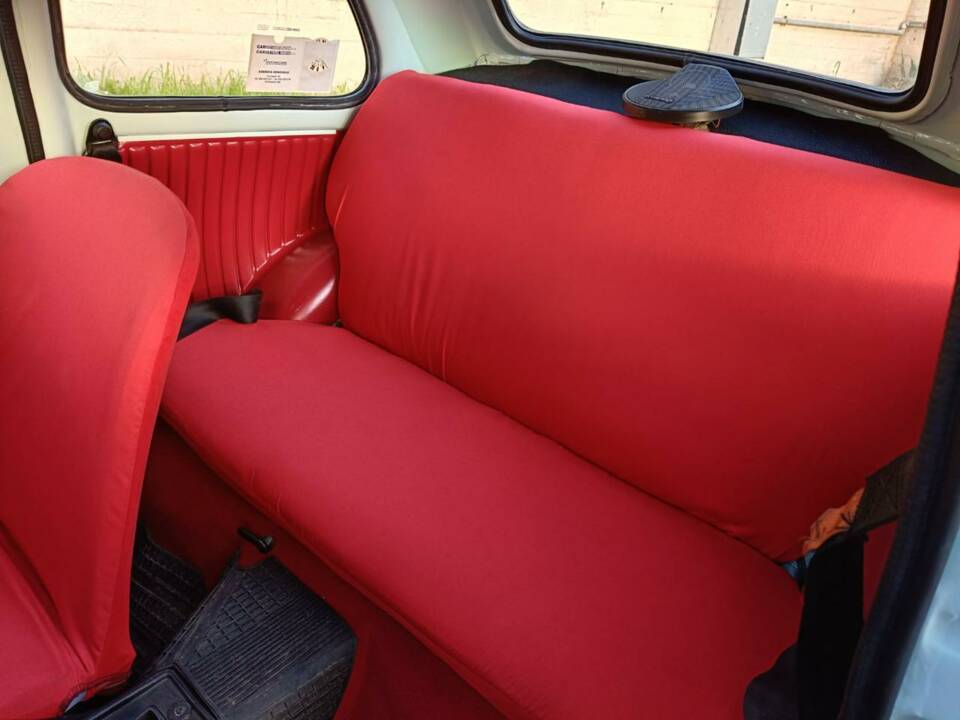 Afbeelding 10/48 van FIAT 500 L (1971)