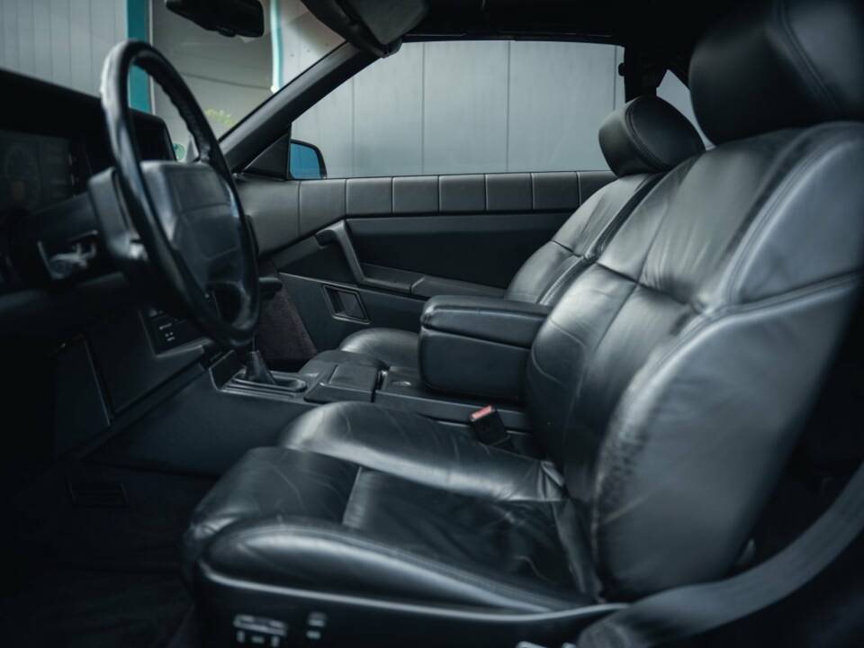 Bild 9/15 von Cadillac Allanté (1993)