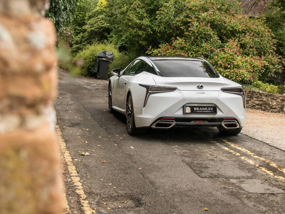 Imagen 11/22 de Lexus LC 500 (2023)