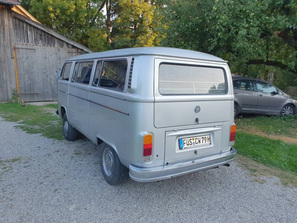 Afbeelding 25/46 van Volkswagen T2b Kombi (1979)