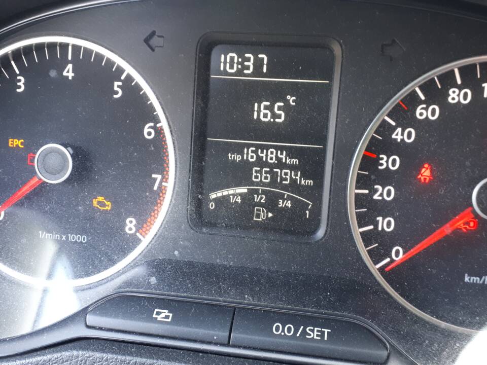 Immagine 3/12 di Volkswagen Polo IV 1.4 (2009)