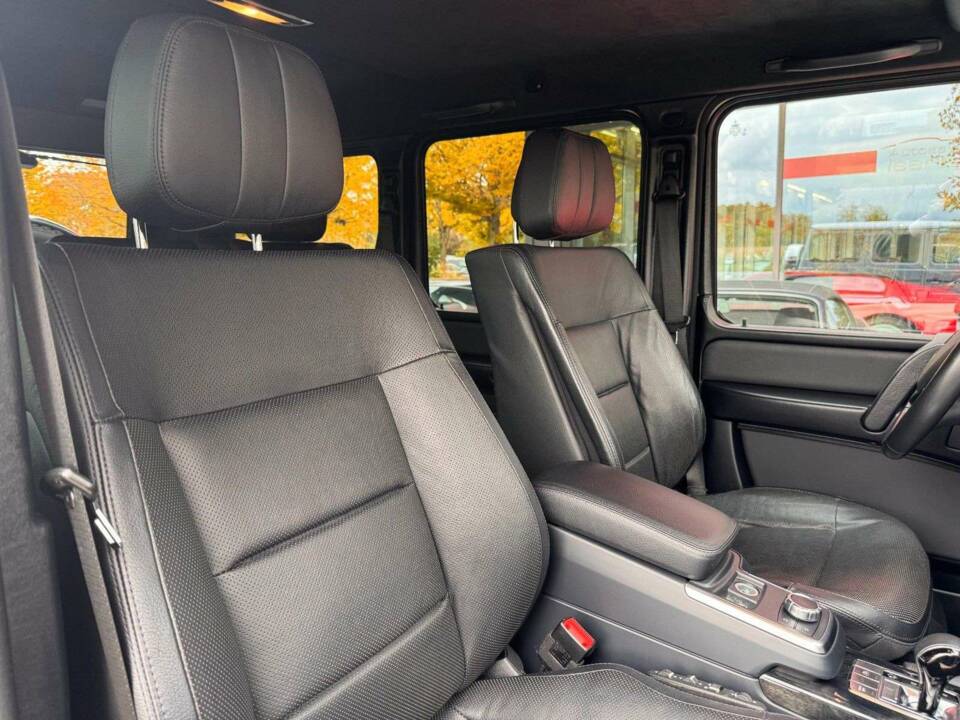 Image 16/20 of Mercedes-Benz G 350 d (LWB) (2016)