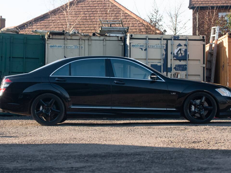 Bild 2/50 von Mercedes-Benz S 600 L (2009)