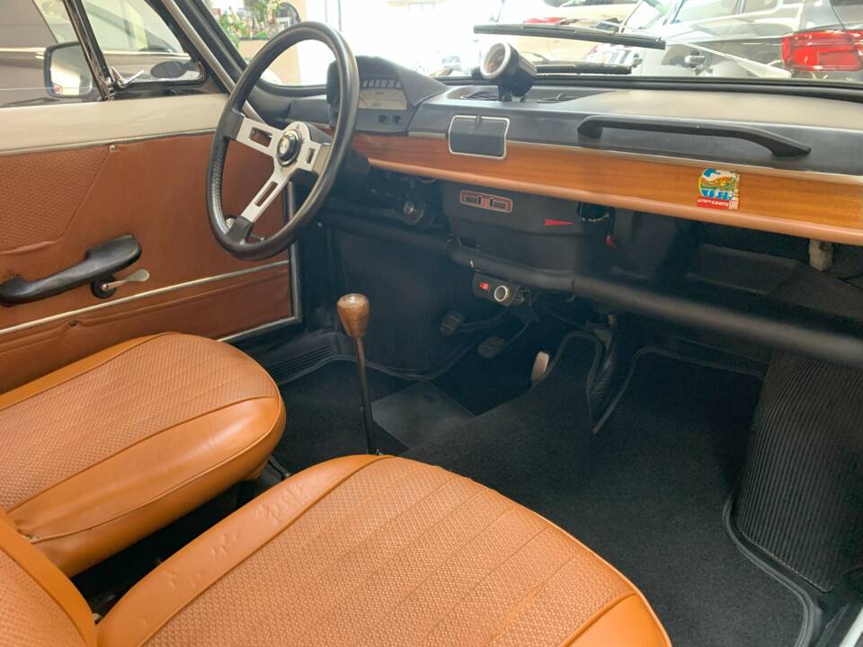 Imagen 12/13 de FIAT 850 Coupe (1965)