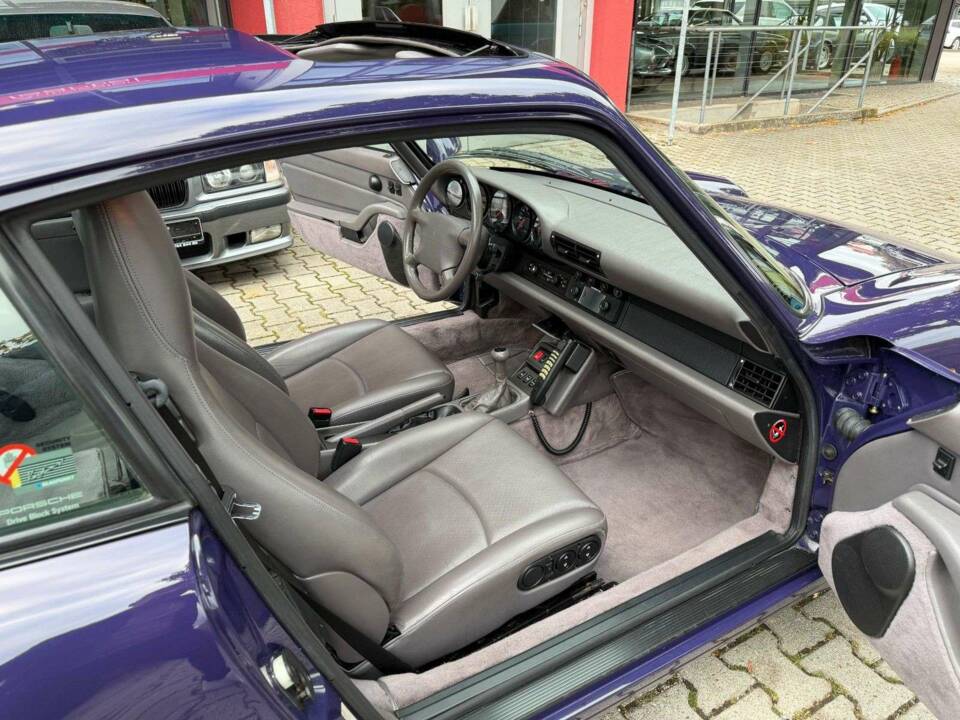 Bild 20/28 von Porsche 911 Carrera (1994)