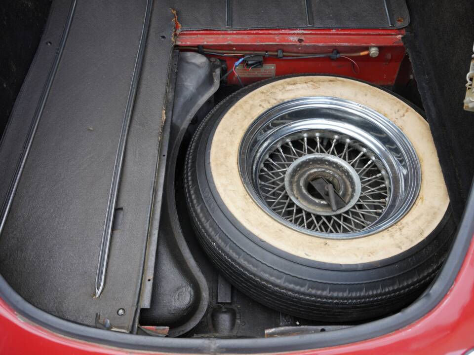 Afbeelding 30/50 van Jaguar E-Type 3.8 (1963)