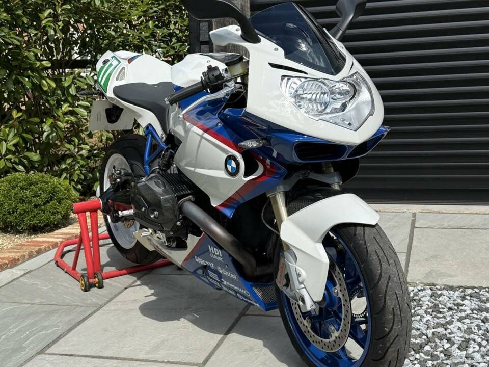 Image 3/10 of BMW HP2 Sport (2010)